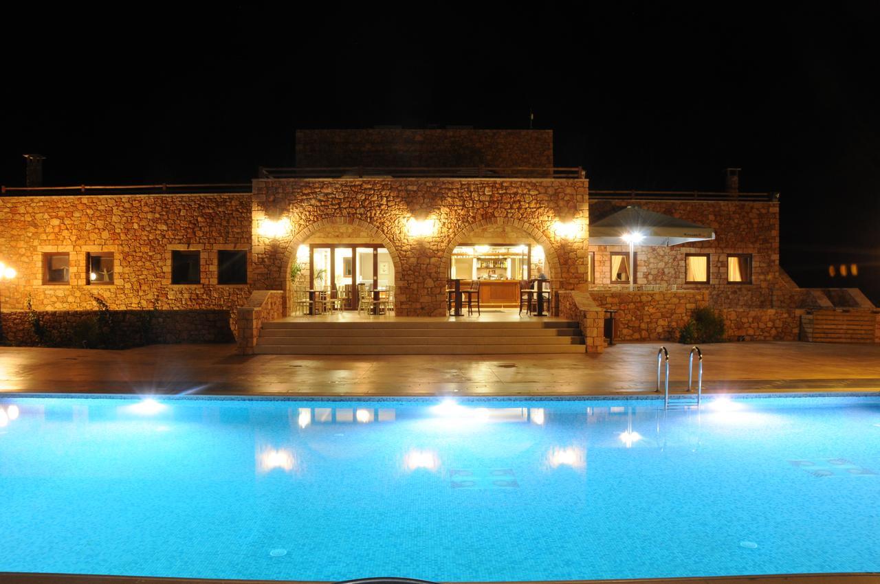 Ξενοδοχείο Melies 4*